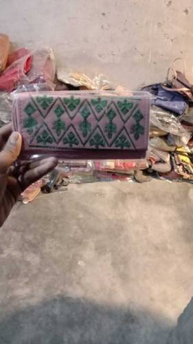women Fshionable Hand Bags