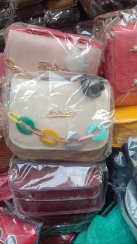 women Fshionable Hand Bags