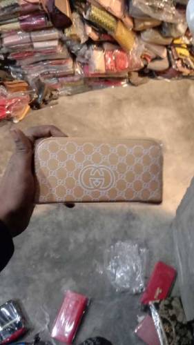 women Fshionable Hand Bags