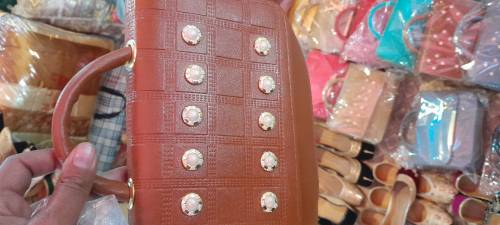 women Fshionable Hand Bags