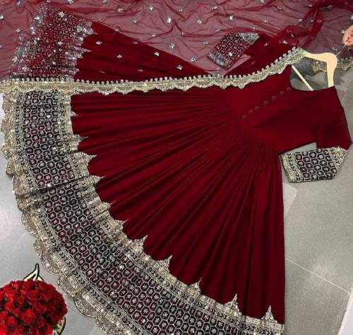 •  Fabric: Shamooz Silk•