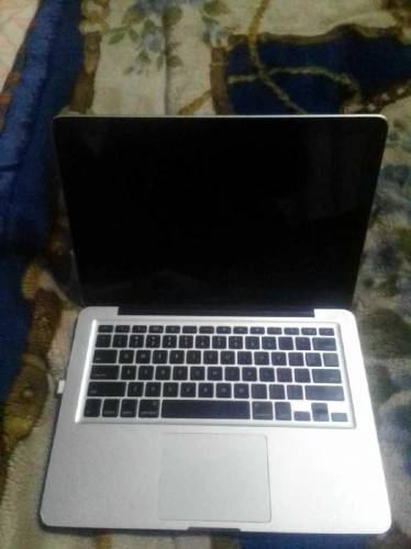 Apple MacBook Pro Laptop 