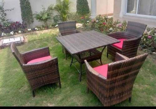 4 to 6 pieces in RATTAN dinning set package