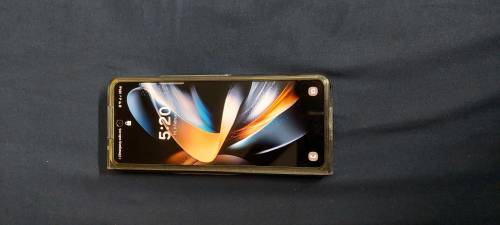 samsung z fold 4, 256 12 gb only two month use all side proctors