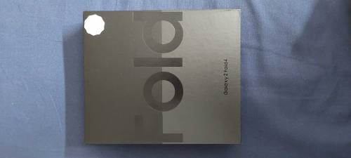 samsung z fold 4, 256 12 gb only two month use all side proctors