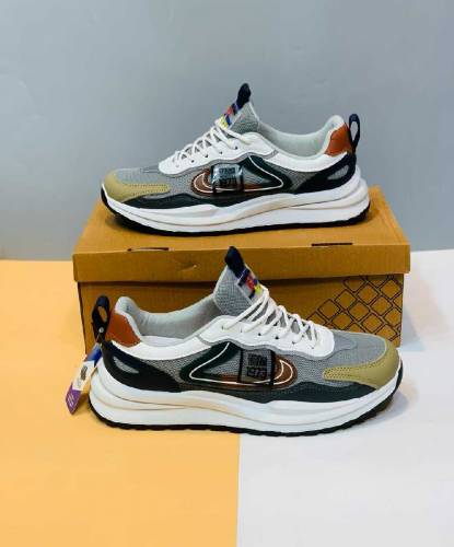 fashion sports shoes 