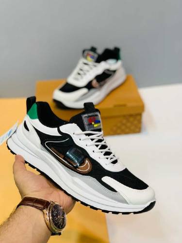 fashion sports shoes 
