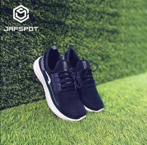 Sneaker shoes new design 