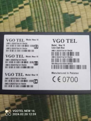 4. 64gb new condition available box charger pta life time approved 