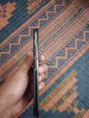 4. 64gb new condition available box charger pta life time approved 