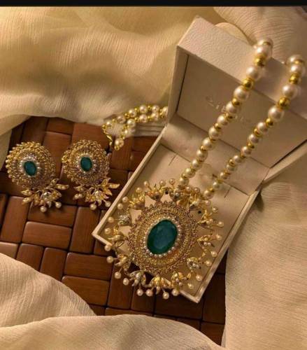 multiple colours jewelry set 