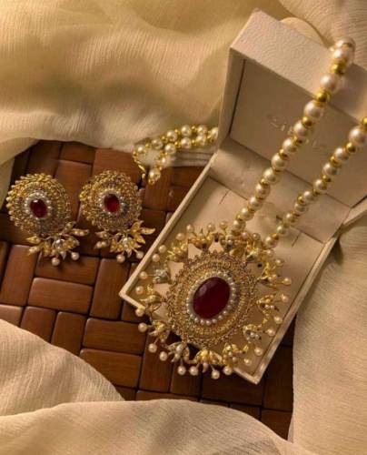 multiple colours jewelry set 