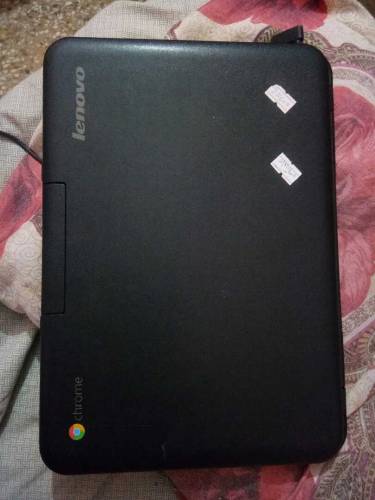 Lenvo n21 Chormbook display size 11,6 Gifted Cable Type B or C