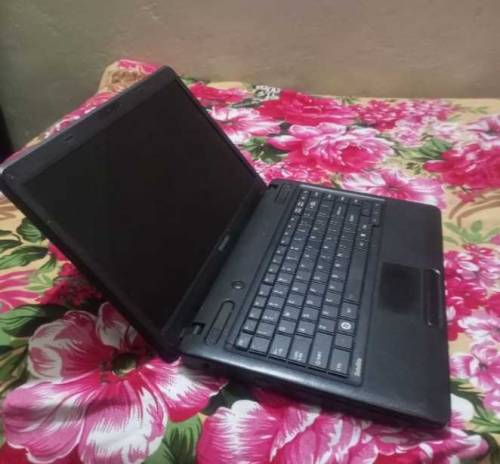 Toshiba laptop for sell 