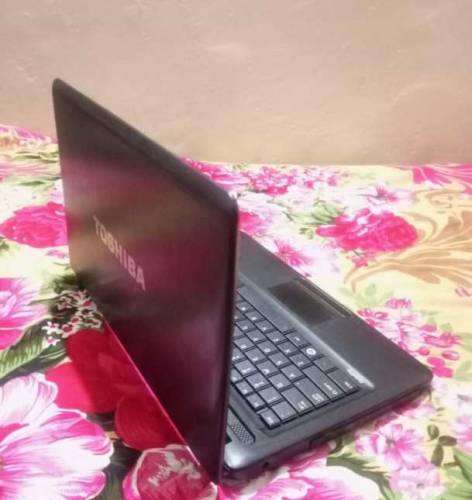 Toshiba laptop for sell 