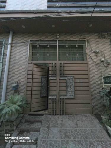 3 marla brand new house