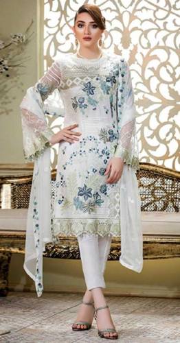 گرمیوں کے کپڑے 