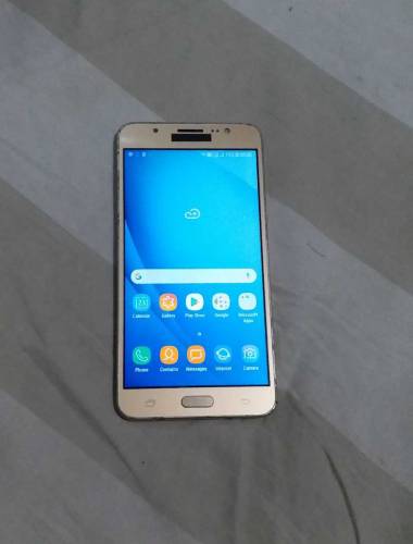 Samsung Galaxy J7 2016