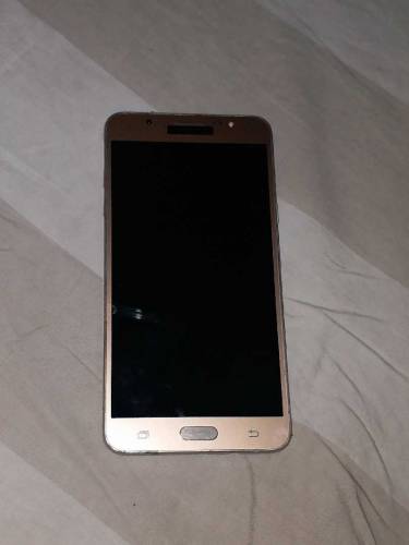 Samsung Galaxy J7 2016