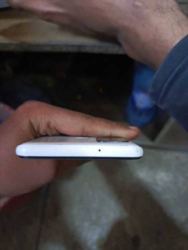 Samsung galaxy A21s ram 4 64 condition 10,9 box no panal changa