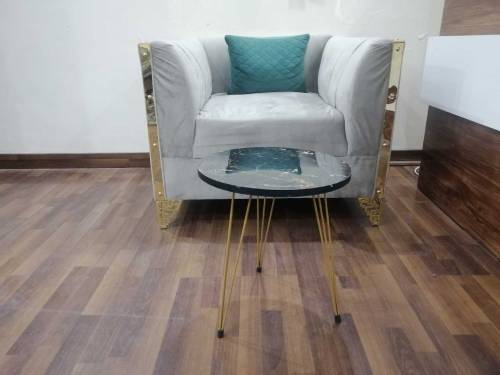 Coffee Table/ Round Table 