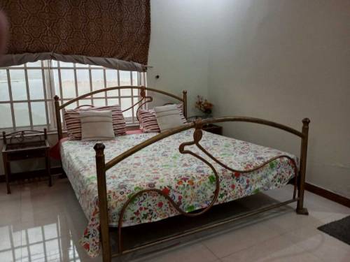 king size double bed with metress sidetable dressing table, mirror