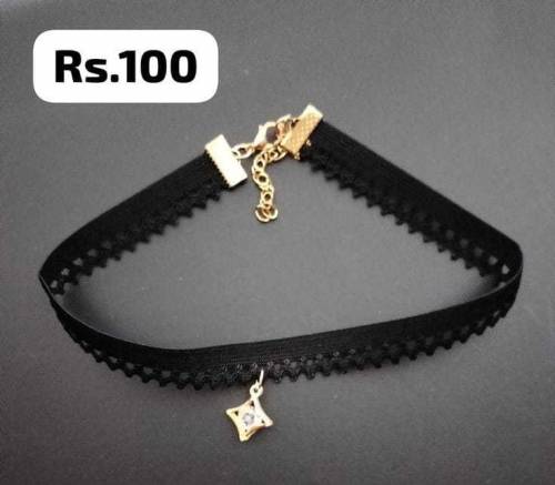 choker necklace 