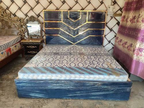 Full Poshish Bed Set 