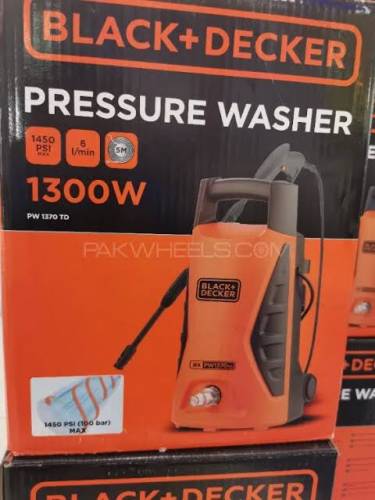Black + Decker High Pressure Car Washer - 100 Bar, Auto Stop