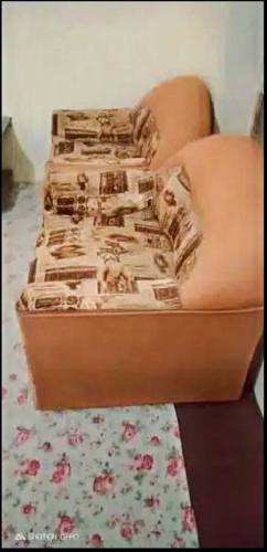 Complete Sofa Set available for sale