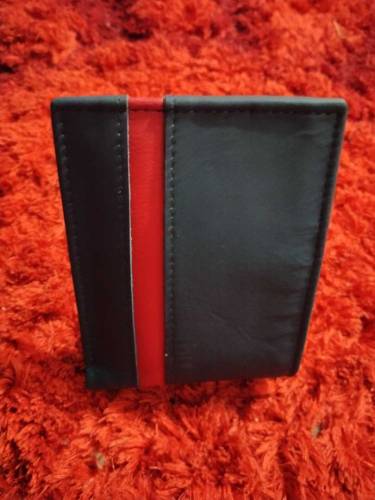 Piping wallets