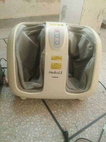 foot and leg massager