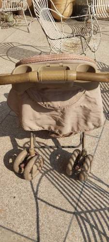 Pram and waker for babies 