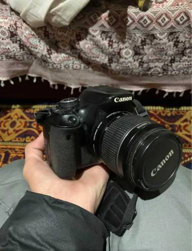 Canon 600d with 18-55mm lens