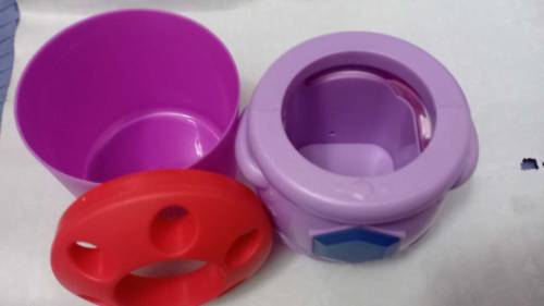 Stationary organized and brush holder