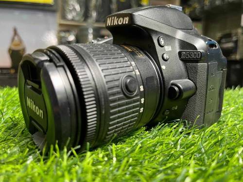 Nikon D 5300 kit