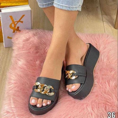 Zara Wedges