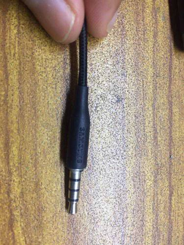 SAMSUNG AKG ORIGINAL HANDFREE, Made in Vietnam