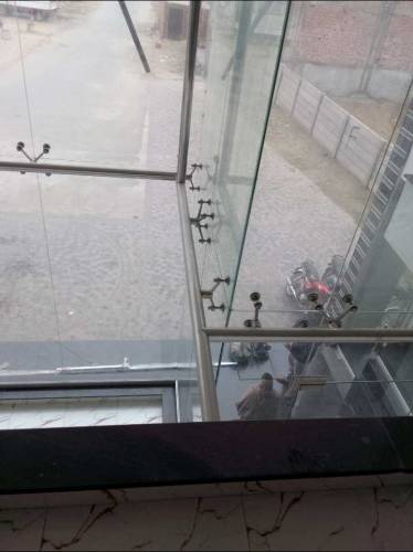 Aluminium and Glass Work, Lahore.