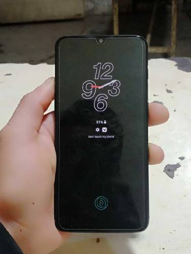 one plus mobile ha 8/128 ma all ok ha lush condition best gaming phone