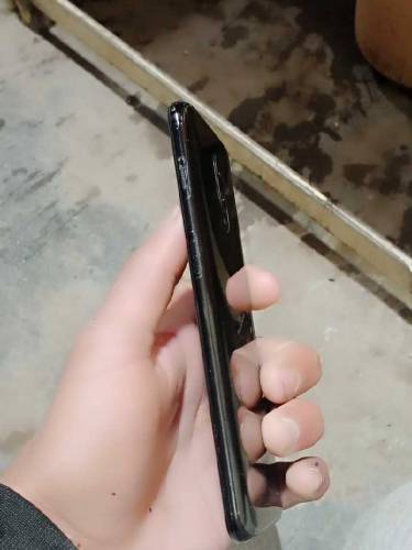 one plus mobile ha 8/128 ma all ok ha lush condition best gaming phone