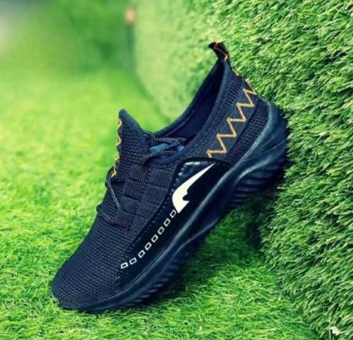 men sneakers 