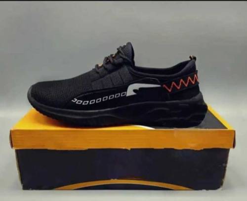 men sneakers 