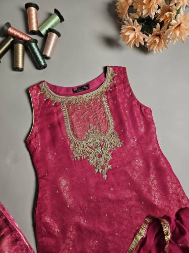 Party wear dress 