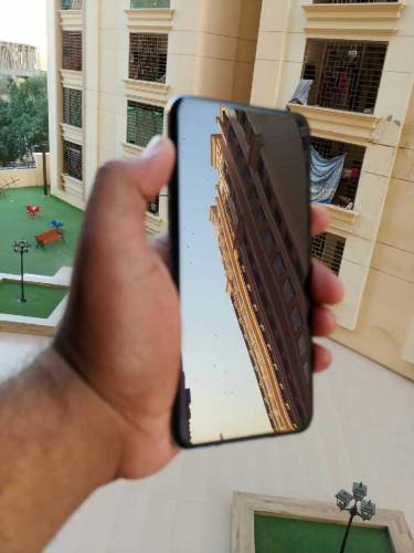 LG G8