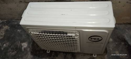 PEl 1 ton dc inverter heat n cool only serious buyer contact me