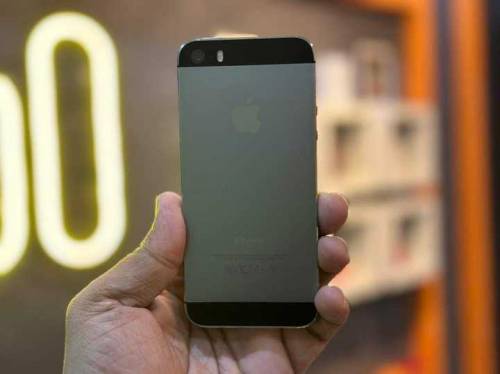 iphone 5s PTA approved 64gb my wtsp/0347-68:96-669