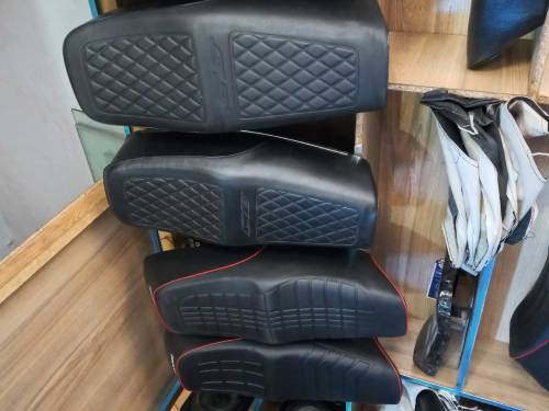 All Bikes Seats Honda 125 Cd 70