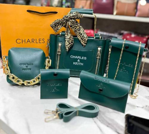 5 pc women Fashion bags👜