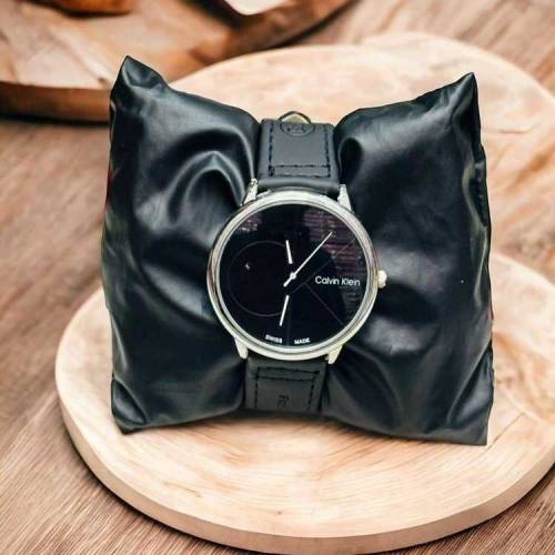 Men's Plain Black Leather watch | Men's Watch